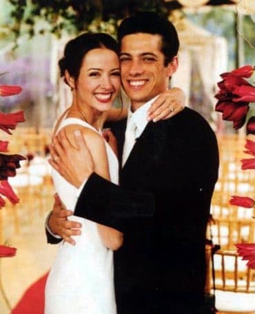  James Carpinello and his wife, Amy Acker During Their Wedding Day